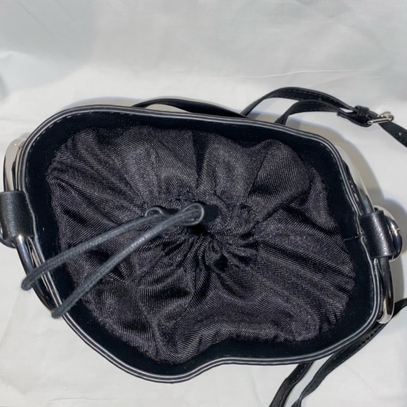 Aldo Bucket Bag - Picture 3 of 3